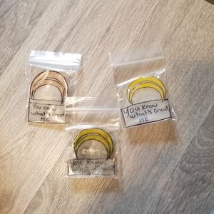 Jaune Shrinky Dinks pins